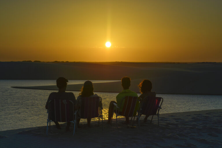 Por do sol no povoado de Betania - Lençóis Maranhenses - Santo Amaro